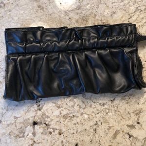 Express Clutch